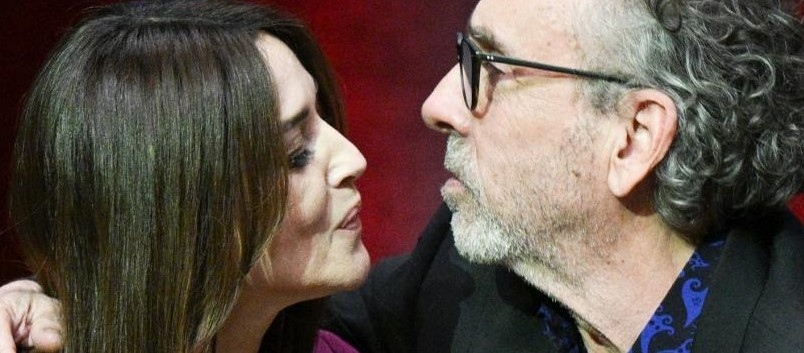 Моника Белучи и Тим Бъртън имат връзка (СНИМКИ)